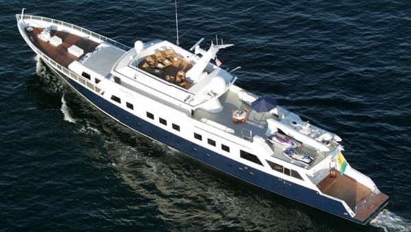 Motor Yacht Aga 6