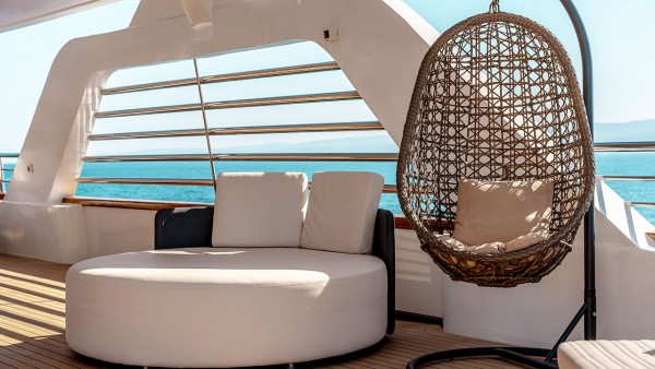 Motor Yacht Cristal