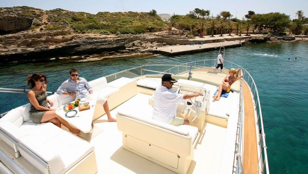 Motor Yacht Eviva
