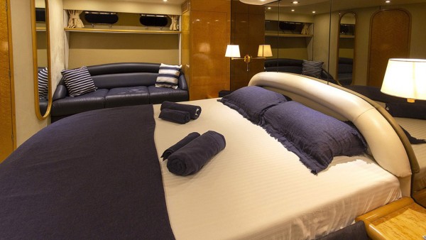 Motor Yacht New Dawn