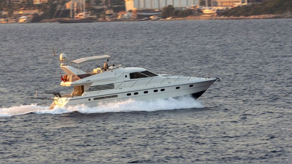 Motor Yacht New Dawn