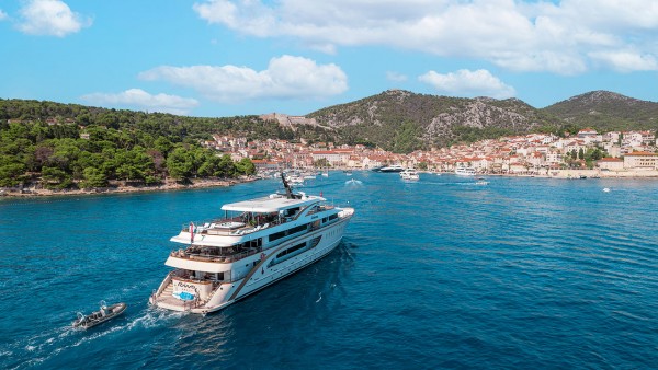 Motor Yacht Riva