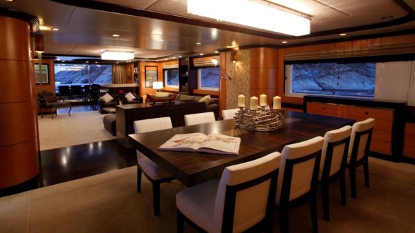 Motor Yacht Serenity II