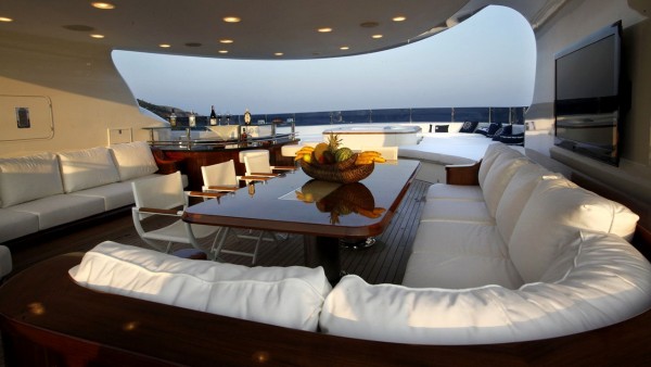 Motor Yacht Serenity II