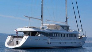 Barca a vela Aiaxaia