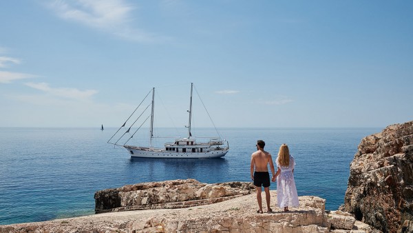 Barca a vela Corsario