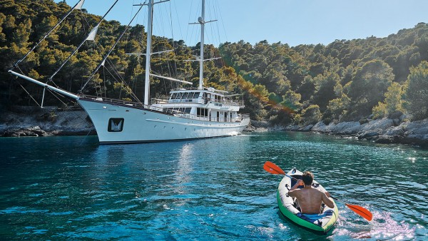 Barca a vela Corsario