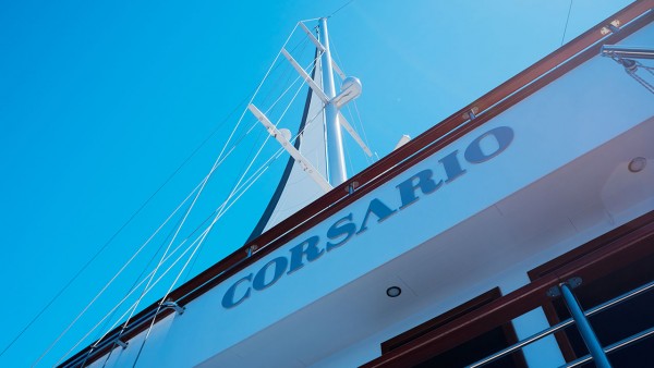 Barca a vela Corsario