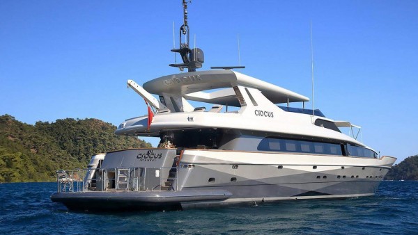 Motor Yacht Crocus