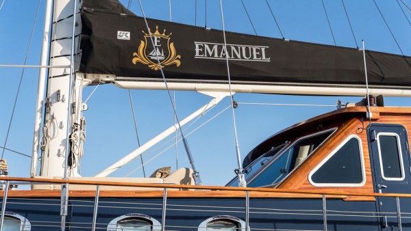 Barca a vela Emanuel