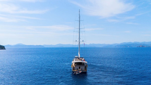 Barca a vela King of the Sea