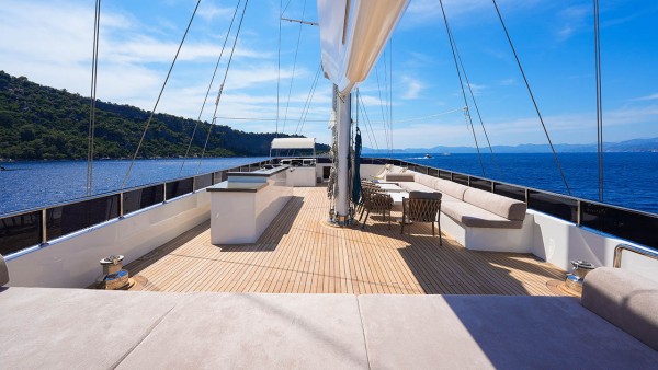 Barca a vela King of the Sea