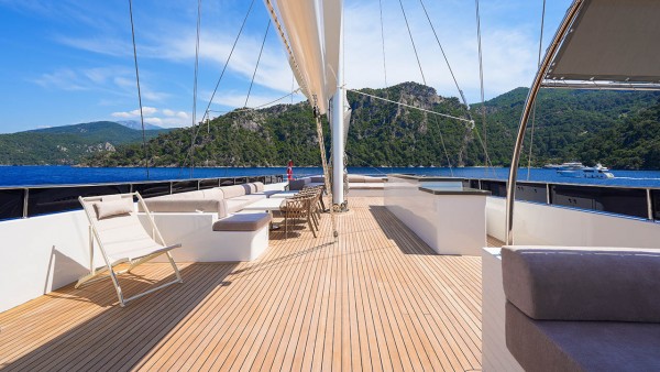 Barca a vela King of the Sea