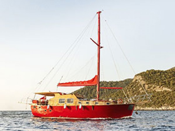 Le Rouge Caicco