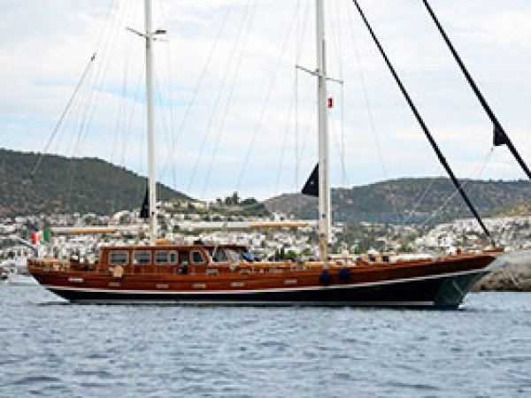 Mar & Mar Caicco