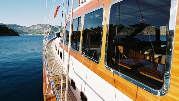 Caicco Serenity 70