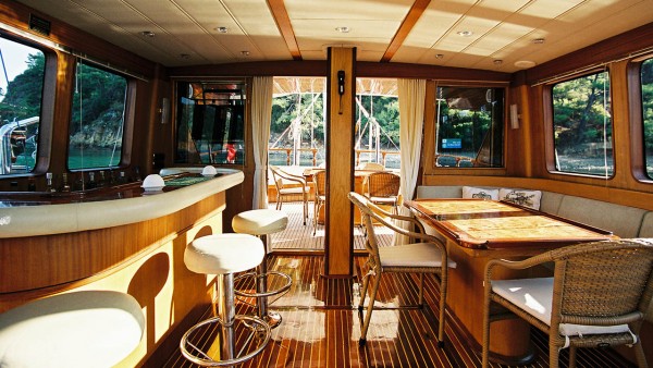 Caicco Serenity 70